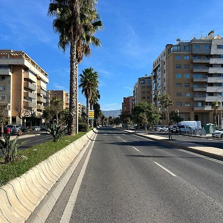 Apartamento Jardin Del Mar Malaga Bagian luar foto