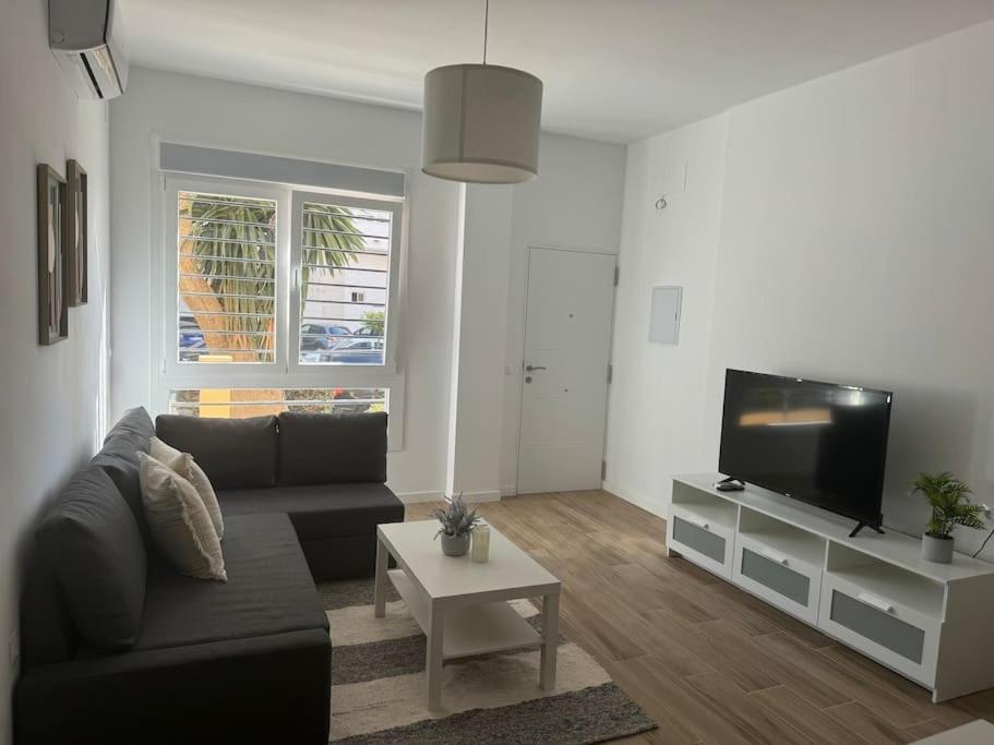 Apartamento Jardin Del Mar Malaga Bagian luar foto