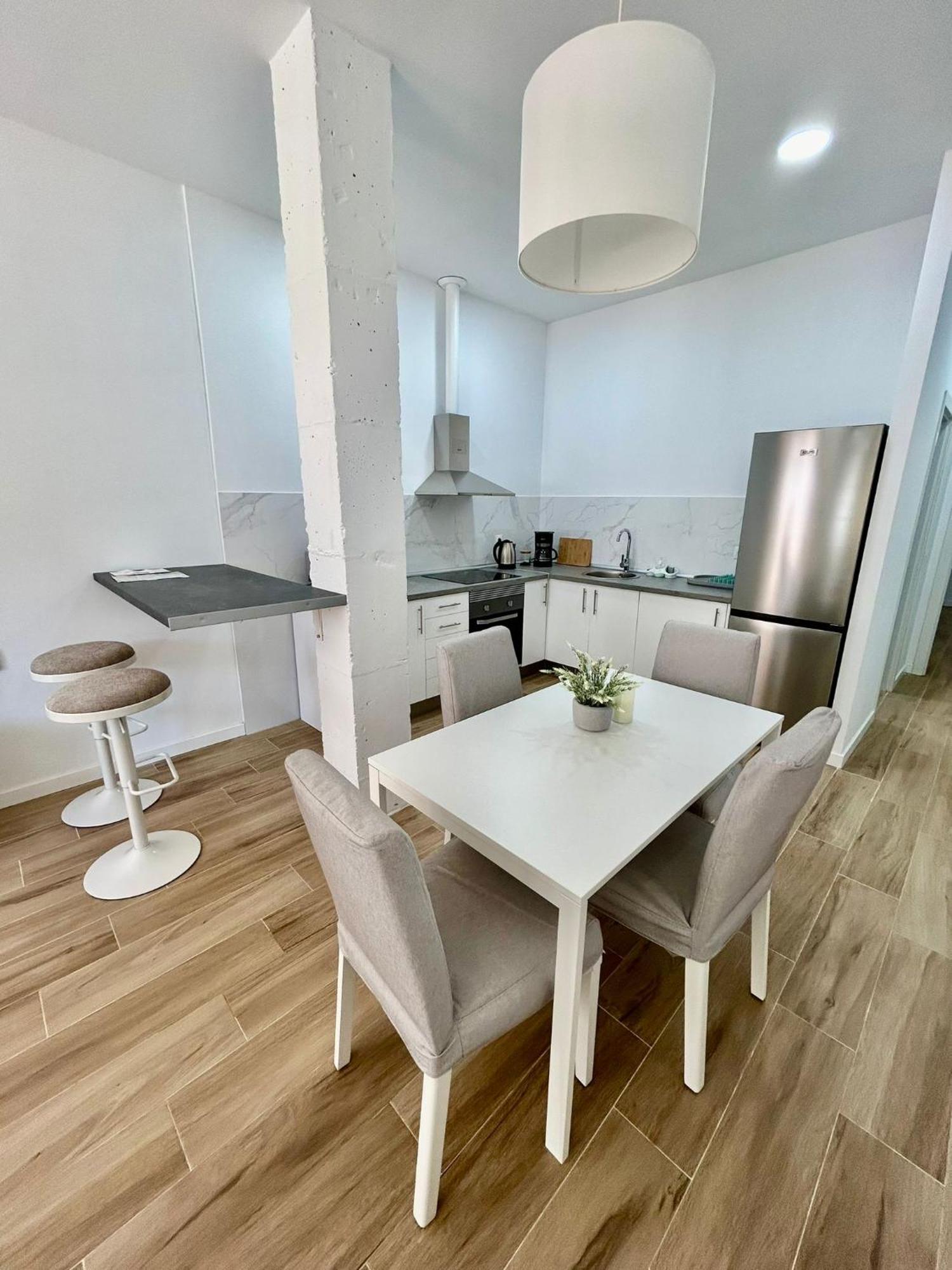 Apartamento Jardin Del Mar Malaga Bagian luar foto