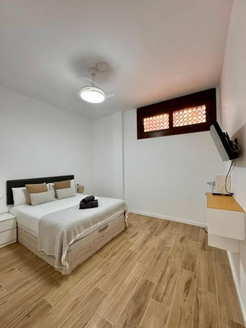 Apartamento Jardin Del Mar Malaga Bagian luar foto